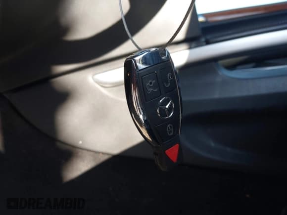 ✅ 2007 Mercedes-Benz M 350 • VIN: 4JGBB86E77A151227 • Lot: 43822901. Wystawiony na IAAI z przebiegiem 214 551 mil. Bezpłatny archiwum sprzedaży aukcyjnych z USA i szczegółowy raport historii pojazdu na DreamBid. Zdjęcie 11.