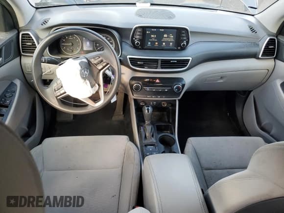 ✅ 2020 Hyundai Tucson SE • VIN: KM8J23A44LU178620 • Lot: 90941625. Listed on Copart with 120,295 mi. Free auction sales archive from the USA and detailed vehicle history report at DreamBid. Image 8.