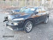✅ 2017 Jeep Cherokee Limited • VIN: 1C4PJMDS5HD224478 • Lot: 41217585. Wystawiony na IAAI z przebiegiem 71 786 mil. Bezpłatny archiwum sprzedaży aukcyjnych z USA i szczegółowy raport historii pojazdu na DreamBid. Zdjęcie 2.