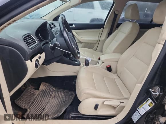 ✅ 2014 Volkswagen Jetta TDI w/Sunroof • VIN: 3VWPL7AJ1EM608519 • Lot: 90422805. Wystawiony na Copart z przebiegiem 222 933 mil. Bezpłatny archiwum sprzedaży aukcyjnych z USA i szczegółowy raport historii pojazdu na DreamBid. Zdjęcie 7.