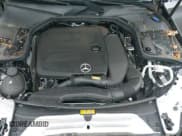 ✅ 2021 Mercedes-Benz C 300 • VIN: W1KWF8EB5MR612798 • Lot: 42992980. Wystawiony na IAAI z przebiegiem 17 243 mil. Bezpłatny archiwum sprzedaży aukcyjnych z USA i szczegółowy raport historii pojazdu na DreamBid. Zdjęcie 19.