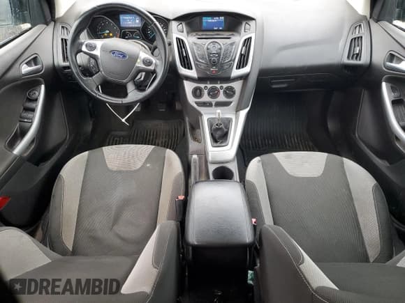 ✅ 2012 Ford Focus SE • VIN: 1FAHP3K21CL260043 • Lot: 93625285. Listed on Copart with 200,150 mi. Free auction sales archive from the USA and detailed vehicle history report at DreamBid. Image 8.