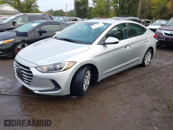 ✅ 2017 Hyundai Elantra SE • VIN: 5NPD74LF4HH127028 • Lot: 43410903. Listed on IAAI with 158,123 mi. Free auction sales archive from the USA and detailed vehicle history report at DreamBid. Image 16.