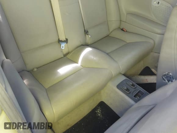 ✅ 2004 Volvo C70 • VIN: YV1NC63D64J045033 • Lot: 41774626. Listed on IAAI with 77,819 mi. Free auction sales archive from the USA and detailed vehicle history report at DreamBid. Image 8.