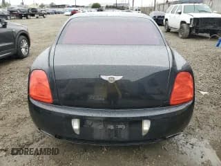 ✅ 2006 Bentley Flying Spur • VIN: SCBBR53W56C034988 • Lot: 93289245. Wystawiony na Copart z przebiegiem Nie podano. Bezpłatny archiwum sprzedaży aukcyjnych z USA i szczegółowy raport historii pojazdu na DreamBid. Zdjęcie 6.