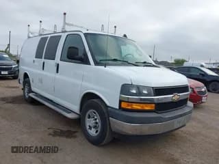 ✅ 2020 Chevrolet Express Cargo • VIN: 1GCWGAFG5L1165718 • Lot: 43918806. Wystawiony na IAAI z przebiegiem 149 603 mil. Bezpłatny archiwum sprzedaży aukcyjnych z USA i szczegółowy raport historii pojazdu na DreamBid. Zdjęcie 1.