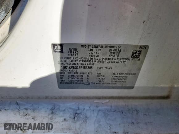 ✅ 2015 Chevrolet Silverado 2500HD LT • VIN: 1GC1KVEG3FF165208 • Lot: 90517925. Wystawiony na Copart z przebiegiem 311 427 mil. Bezpłatny archiwum sprzedaży aukcyjnych z USA i szczegółowy raport historii pojazdu na DreamBid. Zdjęcie 12.
