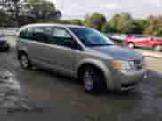 2009 Dodge Grand Caravan SE with VIN 2D8HN44E79R651812, listed as a Copart auction lot 85851955 with 253,916 mi miles and Salvage title. Bid and sale history available at DreamBid. Image 4.