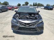 ✅ 2019 Toyota Camry LE • VIN: 4T1B11HK4KU197568 • Лот: 63479315. Опубликован ранее на Copart с пробегом 72 711 миль. Бесплатный доступ к архиву аукционных продаж из США и подробный отчёт об истории автомобиля на DreamBid. Изображение 5.