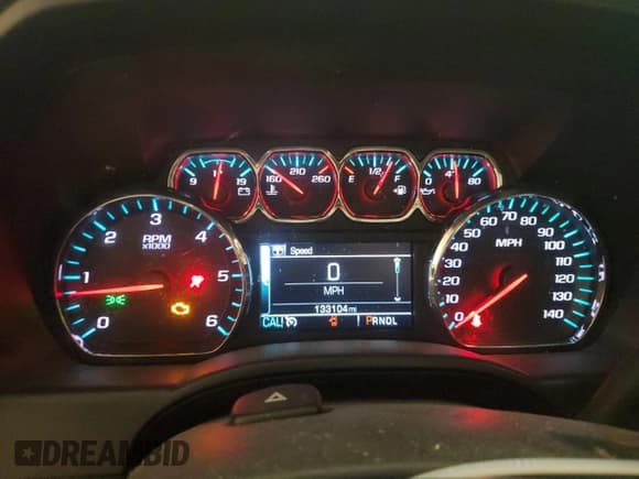 ✅ 2018 Chevrolet Silverado 1500 LT • VIN: 3GCUKREC1JG634532 • Lot: 91496155. Wystawiony na Copart z przebiegiem 133 104 mil. Bezpłatny archiwum sprzedaży aukcyjnych z USA i szczegółowy raport historii pojazdu na DreamBid. Zdjęcie 9.