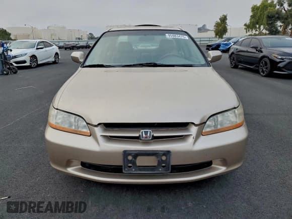 ✅ 2000 Honda Accord EX • VIN: 1HGCG1650YA067450 • Lot: 95983475. Listed on Copart with 150,780 mi. Free auction sales archive from the USA and detailed vehicle history report at DreamBid. Image 5.