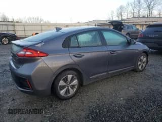 ✅ 2019 Hyundai Ioniq • VIN: KMHC65LD2KU181603 • Lot: 47064885. Wystawiony na Copart z przebiegiem 78 573 mil. Bezpłatny archiwum sprzedaży aukcyjnych z USA i szczegółowy raport historii pojazdu na DreamBid. Zdjęcie 3.