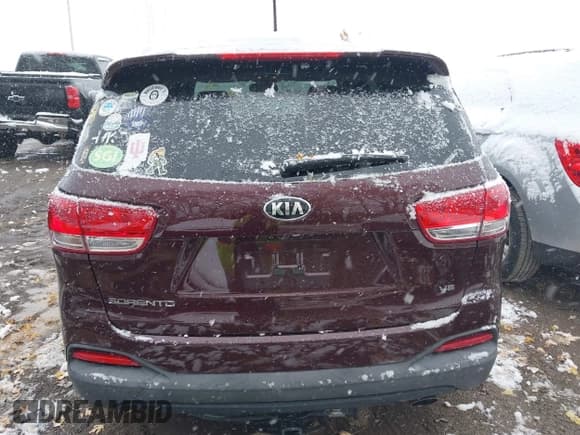 ✅ 2016 Kia Sorento LX • VIN: 5XYPGDA5XGG141349 • Lot: 43665582. Listed on IAAI with 157,337 mi. Free auction sales archive from the USA and detailed vehicle history report at DreamBid. Image 16.