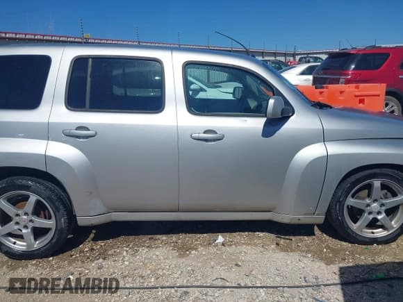 ✅ 2011 Chevrolet HHR 1LT • VIN: 3GNBABFW2BS527487 • Lot: 41782913. Listed on IAAI with 229,015 mi. Free auction sales archive from the USA and detailed vehicle history report at DreamBid. Image 14.