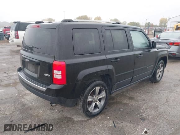 ✅ 2017 Jeep Patriot High Altitude • VIN: 1C4NJPFA5HD203496 • Lot: 43559450. Listed on IAAI with 139,621 mi. Free auction sales archive from the USA and detailed vehicle history report at DreamBid. Image 4.