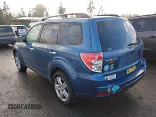 ✅ 2009 Subaru Forester X • VIN: JF2SH63679H721484 • Lot: 43610740. Listed on IAAI with 236,447 mi. Free auction sales archive from the USA and detailed vehicle history report at DreamBid. Image 3.