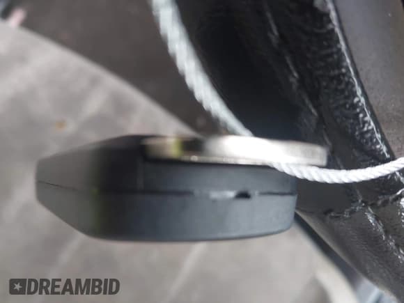 ✅ 2008 Mitsubishi Outlander SE • VIN: JA4LS31W58Z010939 • Lot: 43808076. Listed on IAAI with 220,661 mi. Free auction sales archive from the USA and detailed vehicle history report at DreamBid. Image 11.