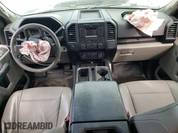 ✅ 2016 Ford F-150 XLT • VIN: 1FTEX1E8XGFA18437 • Lot: 80653124. Listed on Copart with 122,430 mi. Free auction sales archive from the USA and detailed vehicle history report at DreamBid. Image 8.