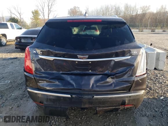 ✅ 2017 Cadillac XT5 Premium Luxury AWD • VIN: 1GYKNERS5HZ111852 • Lot: 80738844. Listed on Copart with 131,592 mi. Free auction sales archive from the USA and detailed vehicle history report at DreamBid. Image 6.