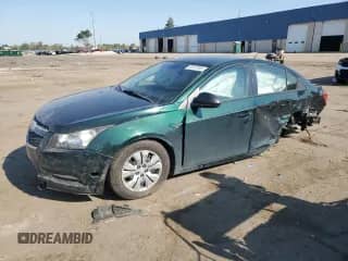 2014 Chevrolet Cruze LS with VIN 1G1PA5SH6E7167739, listed as a Copart auction lot 80187955 with 82,187 mi miles and Non repairable. Bid and sale history available at DreamBid. Image 1.