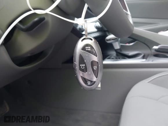 ✅ 2024 Hyundai Elantra SEL • VIN: KMHLM4DG8RU641513 • Lot: 43403885. Listed on IAAI with 33,573 mi. Free auction sales archive from the USA and detailed vehicle history report at DreamBid. Image 11.