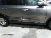 ✅ 2017 Kia Sorento LX • VIN: 5XYPG4A52HG214862 • Lot: 41986714. Listed on IAAI with 64,498 mi. Free auction sales archive from the USA and detailed vehicle history report at DreamBid. Image 6.