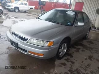✅ 1997 Honda Accord Special Edition • VIN: 1HGCD5608VA127653 • Лот: 43770835. Опубликован ранее на IAAI с пробегом 186 175 миль. Бесплатный доступ к архиву аукционных продаж из США и подробный отчёт об истории автомобиля на DreamBid. Изображение 2.