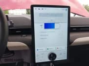 ✅ 2021 Ford Mustang Mach-E Premium • VIN: 3FMTK3SU5MMA57320 • Lot: 42405966. Wystawiony na IAAI z przebiegiem 16 615 mil. Bezpłatny archiwum sprzedaży aukcyjnych z USA i szczegółowy raport historii pojazdu na DreamBid. Zdjęcie 18.