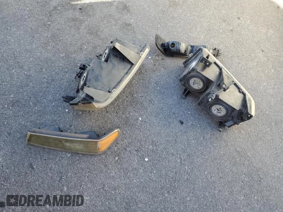 ✅ 2006 Chevrolet Colorado 1LT • VIN: 1GCCS196568166304 • Lot: 48523525. Listed on Copart with 189,155 mi. Free auction sales archive from the USA and detailed vehicle history report at DreamBid. Image 12.