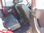 ✅ 2017 Jeep Wrangler Unlimited Sahara • VIN: 1C4HJWEG6HL518746 • Lot: 43528562. Wystawiony na IAAI z przebiegiem 124 601 mil. Bezpłatny archiwum sprzedaży aukcyjnych z USA i szczegółowy raport historii pojazdu na DreamBid. Zdjęcie 8.