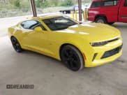 ✅ 2017 Chevrolet Camaro 2LT • VIN: 1G1FD1RX7H0141320 • Lot: 42609831. Wystawiony na IAAI z przebiegiem 38 584 mil. Bezpłatny archiwum sprzedaży aukcyjnych z USA i szczegółowy raport historii pojazdu na DreamBid. Zdjęcie 1.