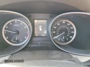 ✅ 2018 Hyundai Santa Fe 2.4L • VIN: 5XYZUDLB6JG531943 • Лот: 43722593. Опубликован ранее на Copart с пробегом 57 946 миль. Бесплатный доступ к архиву аукционных продаж из США и подробный отчёт об истории автомобиля на DreamBid. Изображение 9.