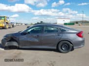 ✅ 2019 Honda Civic LX • VIN: 2HGFC2F67KH502545 • Lot: 43401524. Wystawiony na IAAI z przebiegiem 89 858 mil. Bezpłatny archiwum sprzedaży aukcyjnych z USA i szczegółowy raport historii pojazdu na DreamBid. Zdjęcie 14.