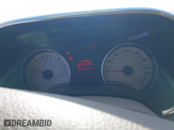 ✅ 2009 Ford Explorer • VIN: 1FMEU84899UA31466 • Лот: 41386025. Опубликован ранее на IAAI с пробегом 173 671 миль. Бесплатный доступ к архиву аукционных продаж из США и подробный отчёт об истории автомобиля на DreamBid. Изображение 7.