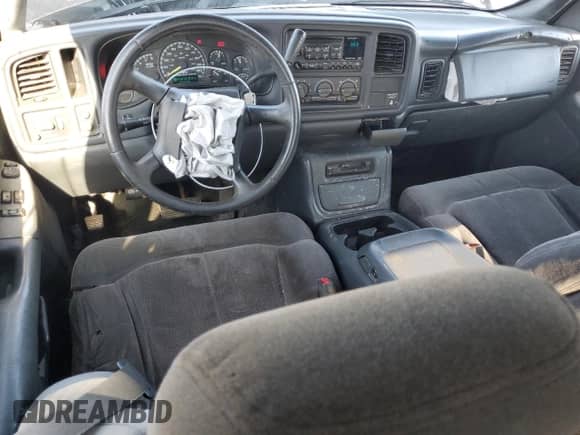 ✅ 2000 Chevrolet Silverado 1500 LS • VIN: 2GCEC19T7Y1374850 • Lot: 68929524. Wystawiony na Copart z przebiegiem 426 938 mil mil. Skorzystaj z bezpłatnego archiwum sprzedaży aukcyjnych z USA i zobacz szczegółowy raport historii pojazdu na DreamBid. Zdjęcie 8.