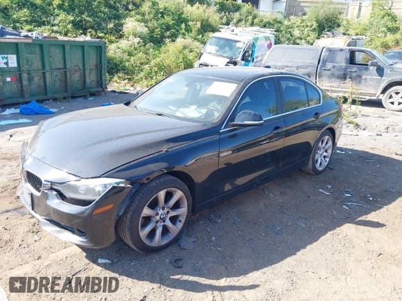 ✅ 2015 BMW 3 Series 320i xDrive • VIN: WBA3C3C5XFP664753 • Lot: 43230084. Listed on IAAI with 126,162 mi. Free auction sales archive from the USA and detailed vehicle history report at DreamBid. Image 2.