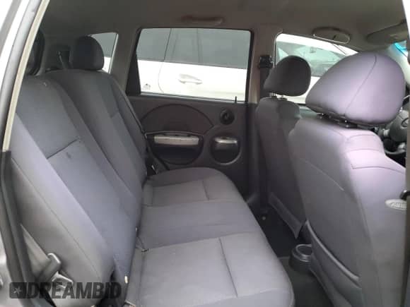 2006 Chevrolet Aveo LT z VIN KL1TG66646B542813, wystawiony jako Copart lot #85950954 z przebiegiem 120 570 mil mil oraz Szkoda całkowita • Salvage title. Historia ofert i sprzedaży dostępna na DreamBid. Obrazek 10.