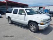 ✅ 2004 Chevrolet Suburban Z71 • VIN: 3GNFK16ZX4G154871 • Лот: 42672379. Опубликован ранее на IAAI с пробегом 264 136 миль. Бесплатный доступ к архиву аукционных продаж из США и подробный отчёт об истории автомобиля на DreamBid. Изображение 1.