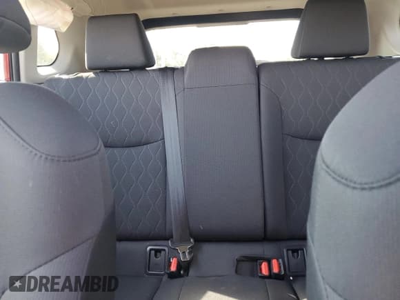 ✅ 2023 Toyota Corolla Cross LE • VIN: 7MUBAABG8PV048459 • Lot: 71479785. Wystawiony na Copart z przebiegiem 12 554 mil. Bezpłatny archiwum sprzedaży aukcyjnych z USA i szczegółowy raport historii pojazdu na DreamBid. Zdjęcie 10.