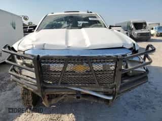 2016 Chevrolet Silverado 3500HD LTZ с VIN 1GC4K0E84GF210473, выставлен на аукционе Copart как лот 75075694 с пробегом 149 376 миль миль и Списание • Salvage title. История ставок и продаж доступна на DreamBid. Изображение 5.
