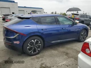 ✅ 2024 Kia EV6 GT-Line • VIN: KNDC44LA2R5195967 • Lot: 59359064. Wystawiony na Copart z przebiegiem 991 mil. Bezpłatny archiwum sprzedaży aukcyjnych z USA i szczegółowy raport historii pojazdu na DreamBid. Zdjęcie 3.