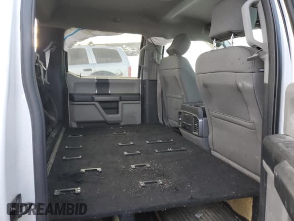 ✅ 2017 Ford F-350 Platinum • VIN: 1FT8W3B68HED01070 • Lot: 42034125. Listed on Copart with Not provided. Free auction sales archive from the USA and detailed vehicle history report at DreamBid. Image 10.