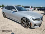 ✅ 2020 BMW 3 Series 330i • VIN: WBA5R1C0XLFH41402 • Lot: 80916475. Wystawiony na Copart z przebiegiem 68 935 mil. Bezpłatny archiwum sprzedaży aukcyjnych z USA i szczegółowy raport historii pojazdu na DreamBid. Zdjęcie 4.