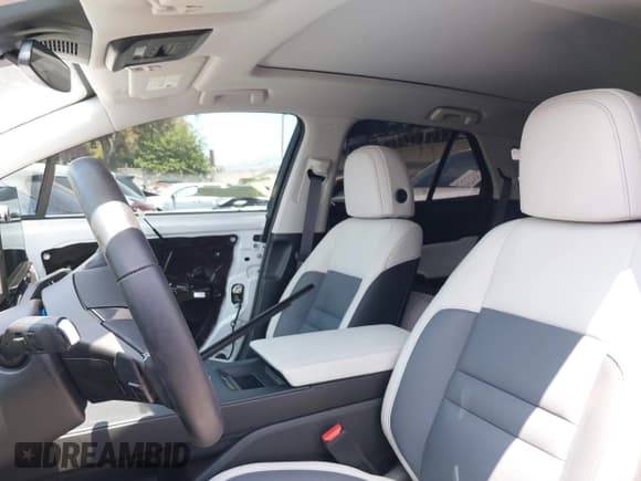 ✅ 2024 Honda Prologue Touring • VIN: 3GPKHXRJ4RS539814 • Лот: 42421136. Опубликован ранее на IAAI с пробегом Не указан. Бесплатный доступ к архиву аукционных продаж из США и подробный отчёт об истории автомобиля на DreamBid. Изображение 21.