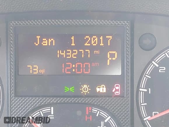 ✅ 2018 Ram ProMaster Cargo • VIN: 3C6TRVAGXJE113868 • Lot: 43590909. Wystawiony na IAAI z przebiegiem 143 277 mil. Bezpłatny archiwum sprzedaży aukcyjnych z USA i szczegółowy raport historii pojazdu na DreamBid. Zdjęcie 7.