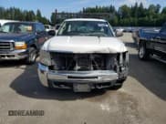 ✅ 2007 Chevrolet Silverado 2500HD Work Truck • VIN: 1GCHC24K77E524650 • Лот: 61488425. Опубликован ранее на Copart с пробегом 264 336 миль. Бесплатный доступ к архиву аукционных продаж из США и подробный отчёт об истории автомобиля на DreamBid. Изображение 5.