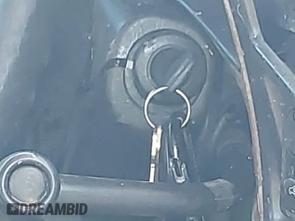 ✅ 2003 Chevrolet Silverado 2500HD LS • VIN: 1GCHC23U73F254293 • Lot: 43412105. Listed on IAAI with Not provided. Free auction sales archive from the USA and detailed vehicle history report at DreamBid. Image 11.