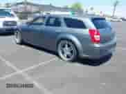 2005 Dodge Magnum SE с VIN 2D4FV48V95H123675, выставлен на аукционе IAAI как лот 42303195 с пробегом Не указан миль и . История ставок и продаж доступна на DreamBid. Изображение 3.