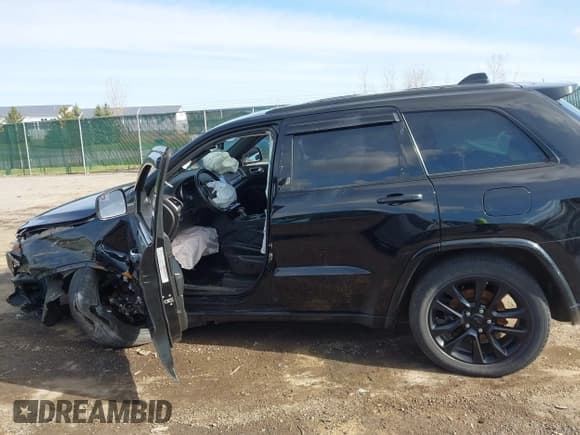 ✅ 2019 Jeep Grand Cherokee Upland • VIN: 1C4RJFAG2KC679290 • Lot: 41972928. Listed on IAAI with 86,469 mi. Free auction sales archive from the USA and detailed vehicle history report at DreamBid. Image 14.