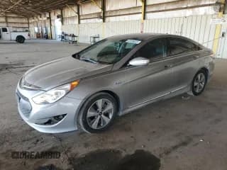 ✅ 2012 Hyundai Sonata Hybrid • VIN: KMHEC4A46CA063023 • Лот: 92126275. Опубликован ранее на Copart с пробегом 127 683 миль. Бесплатный доступ к архиву аукционных продаж из США и подробный отчёт об истории автомобиля на DreamBid. Изображение 1.